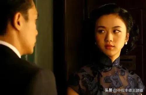 禁忌之恋,伤痛成长:《色戒》的情欲与代价